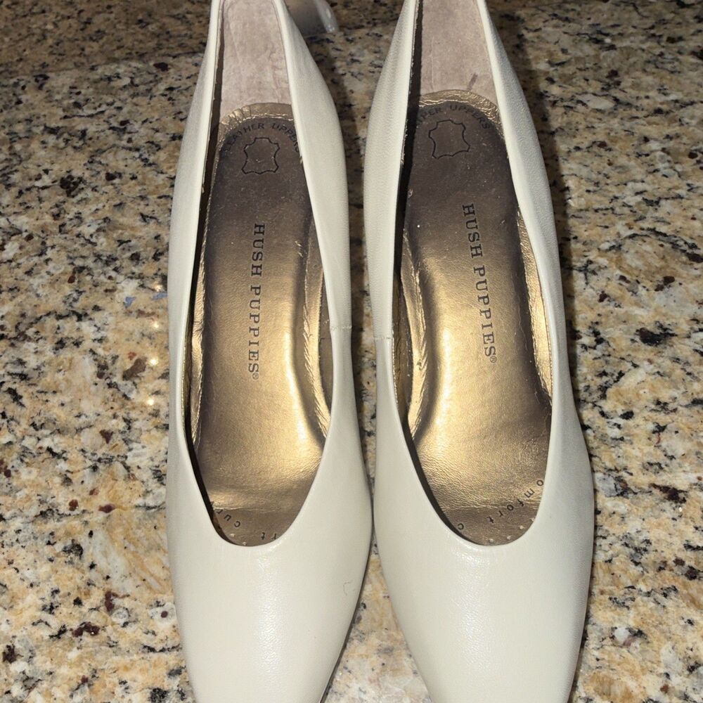 Hush Puppies White Leather Pump Heels Block Heel Round Toe Slip On Women's 6
